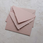 Конверт из бумаги ручного литья С6 Dusty Rose