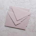 Конверт из бумаги ручного литья С6 Light Pink