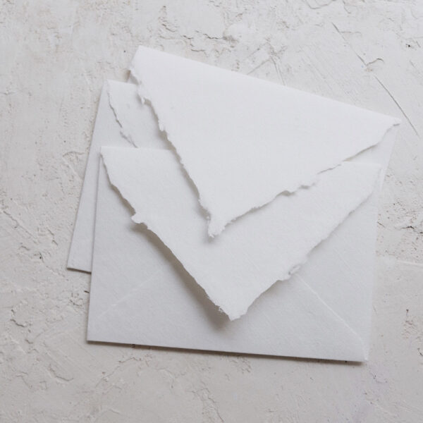 Конверт из бумаги ручного литья С6 White